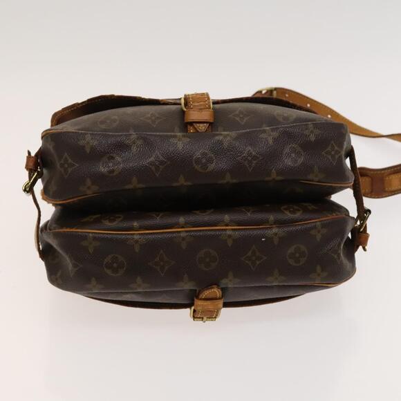 LOUIS VUITTON Monogram Saumur 30 Shoulder Bag M42256 - Picture 9 of 13